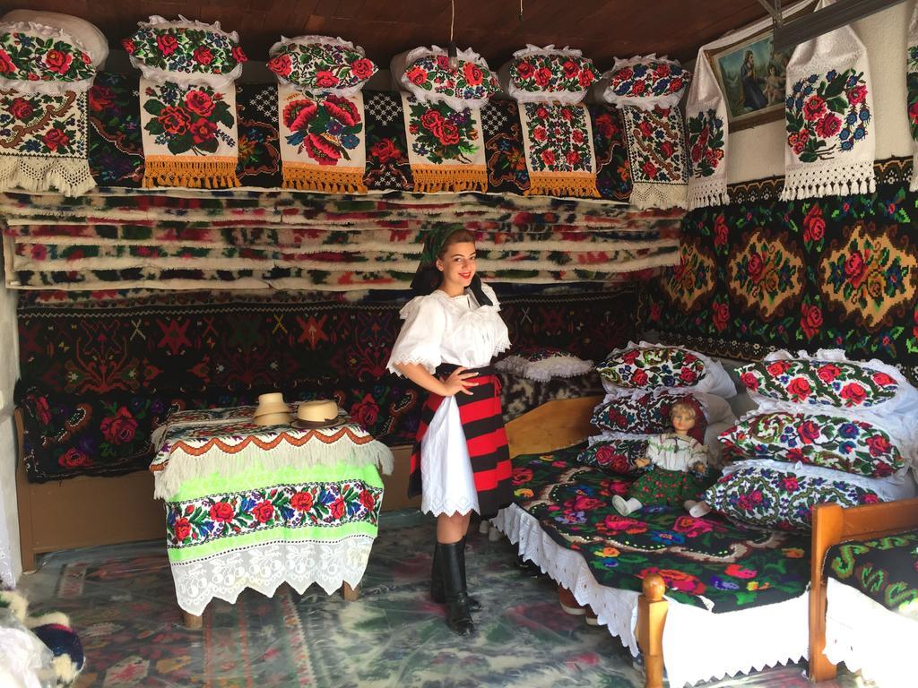 Pensiunea Maramures ออคนาชูกาแต็ก ภายนอก รูปภาพ